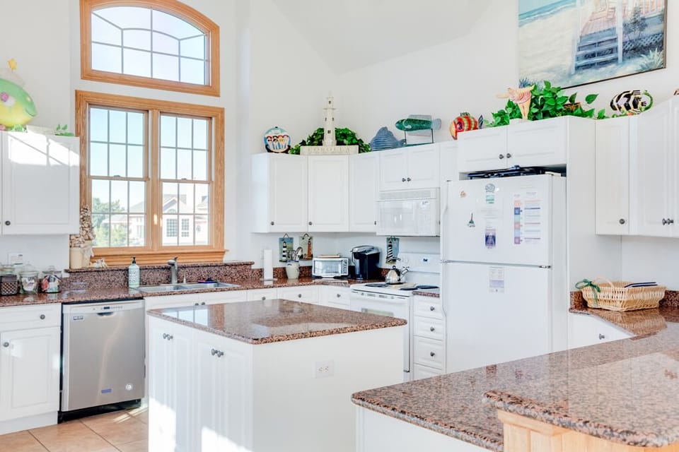 BU63: Pop's Place | Top Level Kitchen