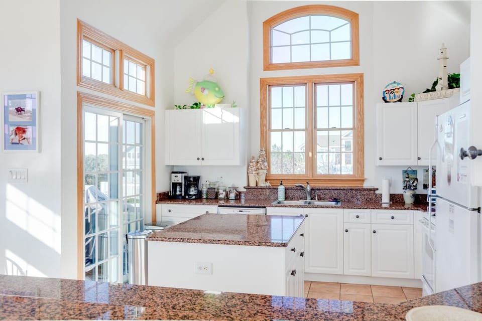 BU63: Pop's Place | Top Level Kitchen