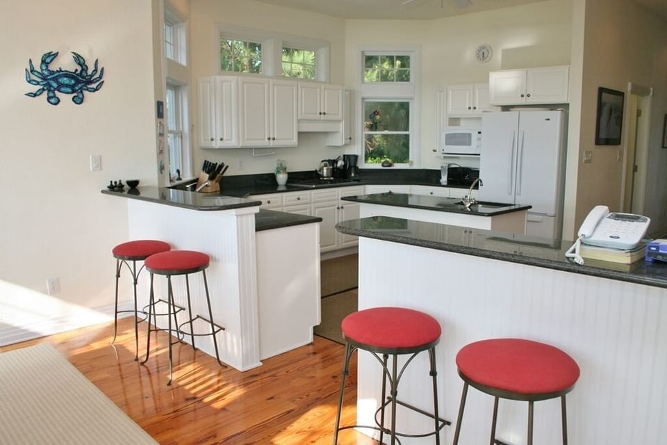 CC005: Live Oak Landing | Bottom Level Kitchen