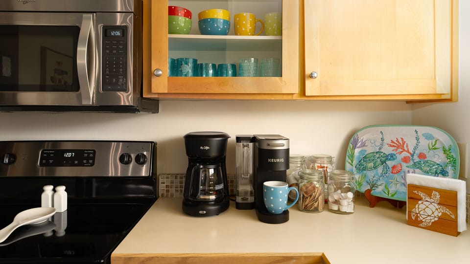 Mr. Coffee drip  coffee maker, Keurig or French press - we've gotcha covered!