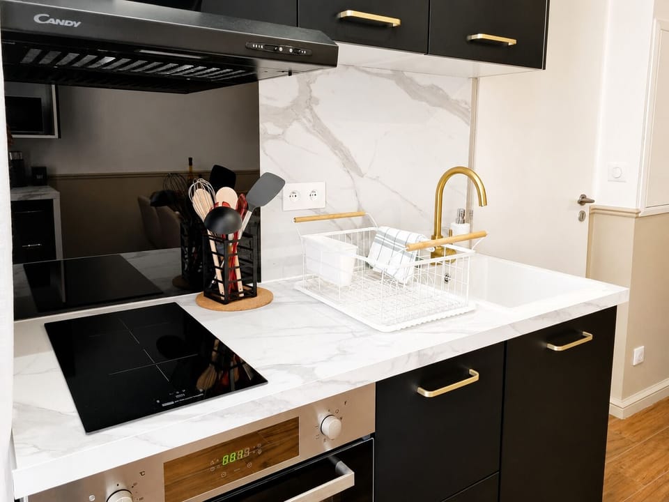 Open kitchen
