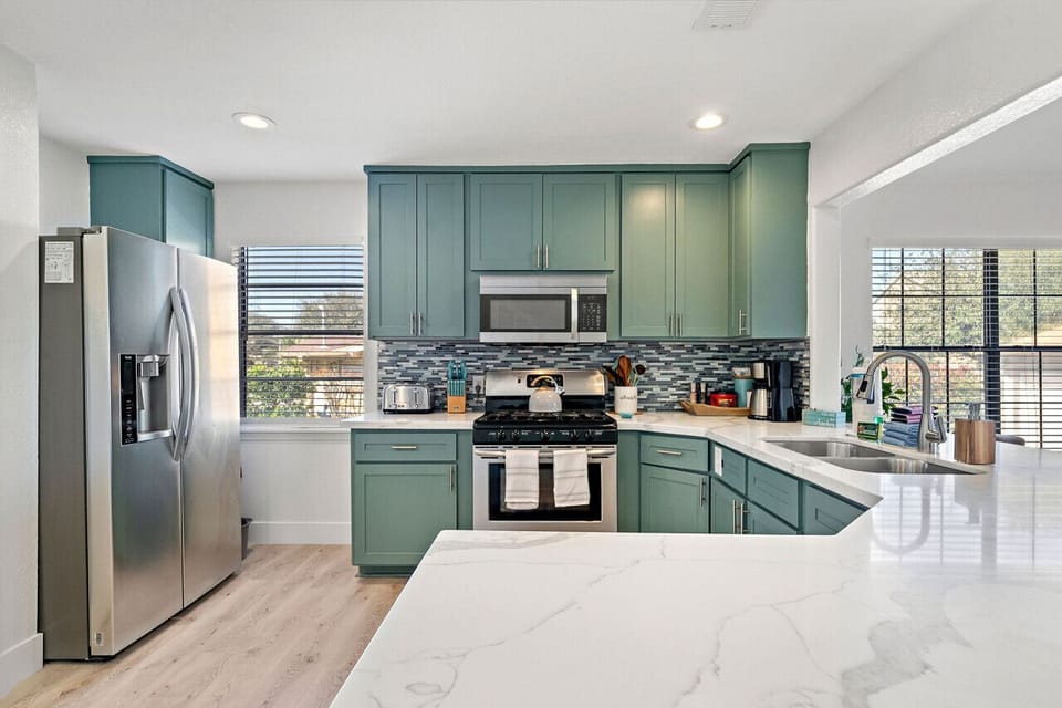 A kitchen perfect for preparing meals for the family!