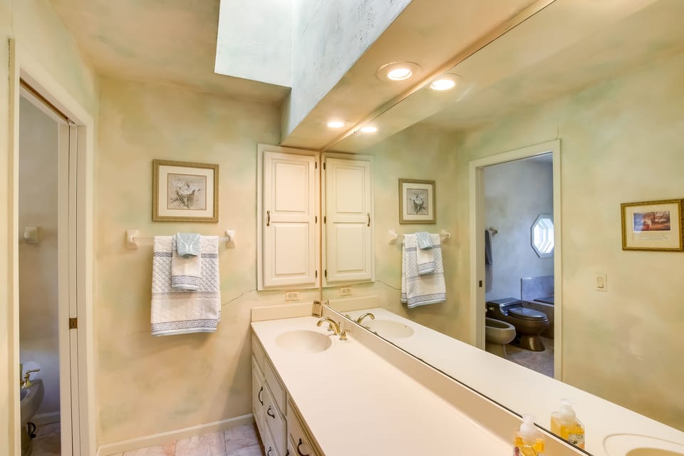 Bathroom | Complimentary Toiletries