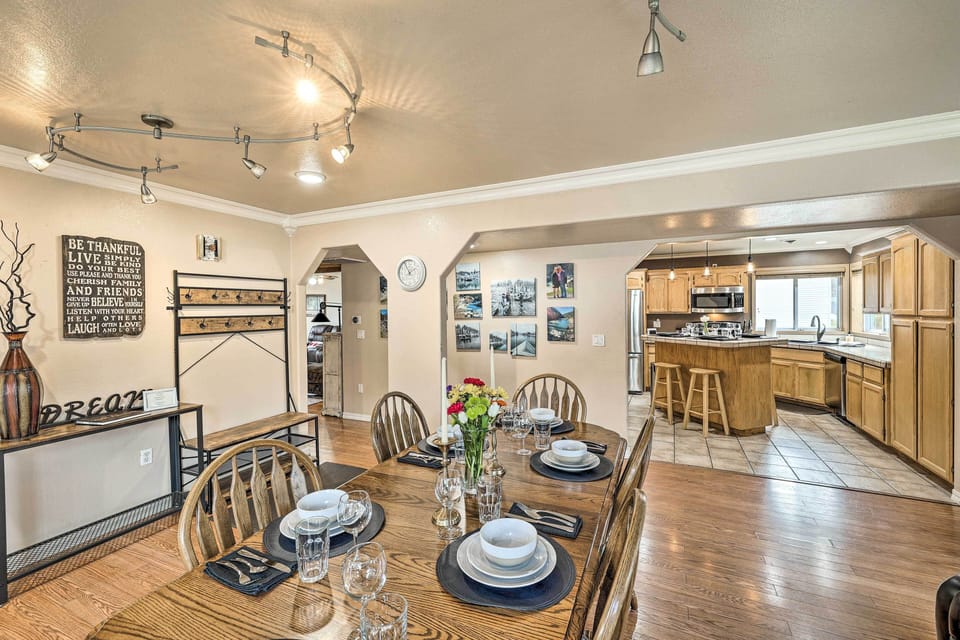 Dining Room | Central A/C | High Chair