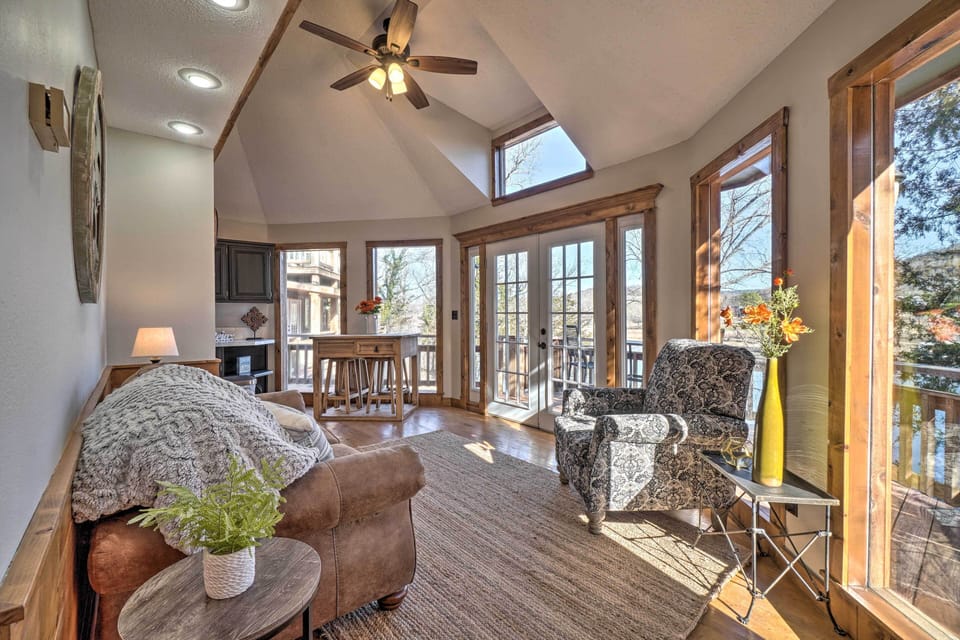 Shell Knob Vacation Rental | 1BR | 1BA | Stairs Required | 600 Sq Ft