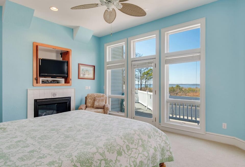 CC011: Casa del Sol | Bottom Level Bedroom 1
