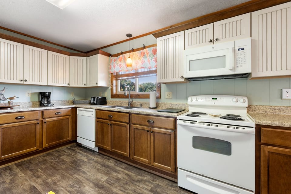 DU501: Hostetler | Kitchen