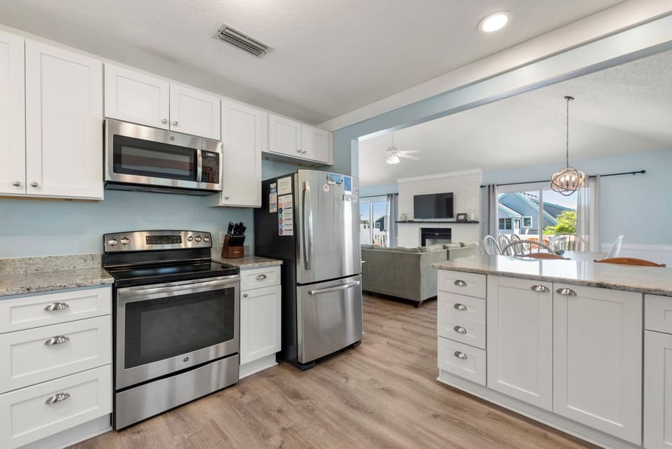 OSH01: Ocean Blue | Top Level Kitchen