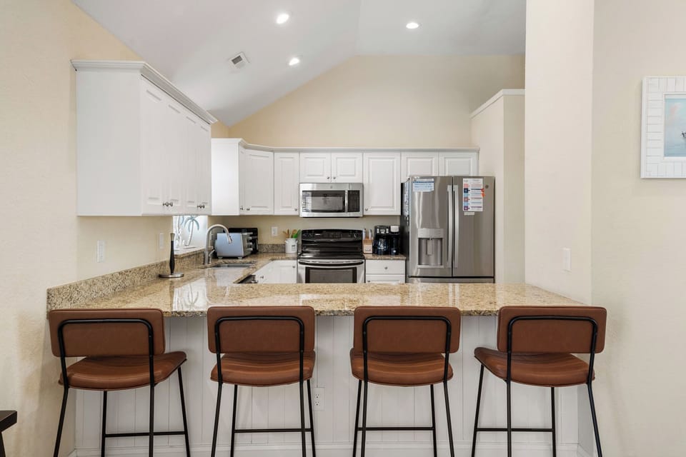 SV12: A Change in Latitude | Top Level Kitchen