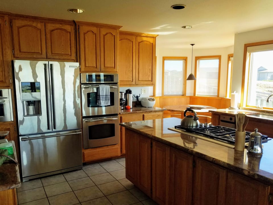 Spacious Kitchen