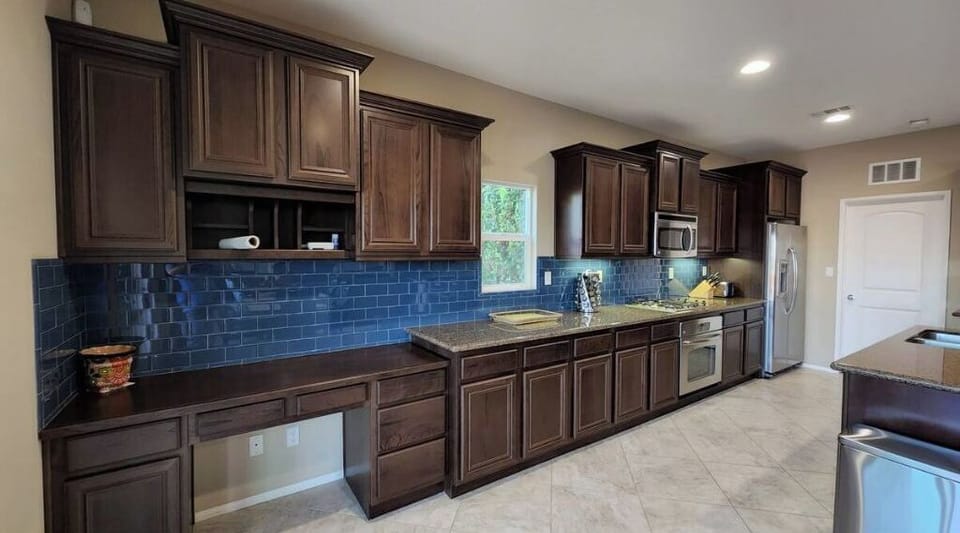 Full Self-contained Kitchen