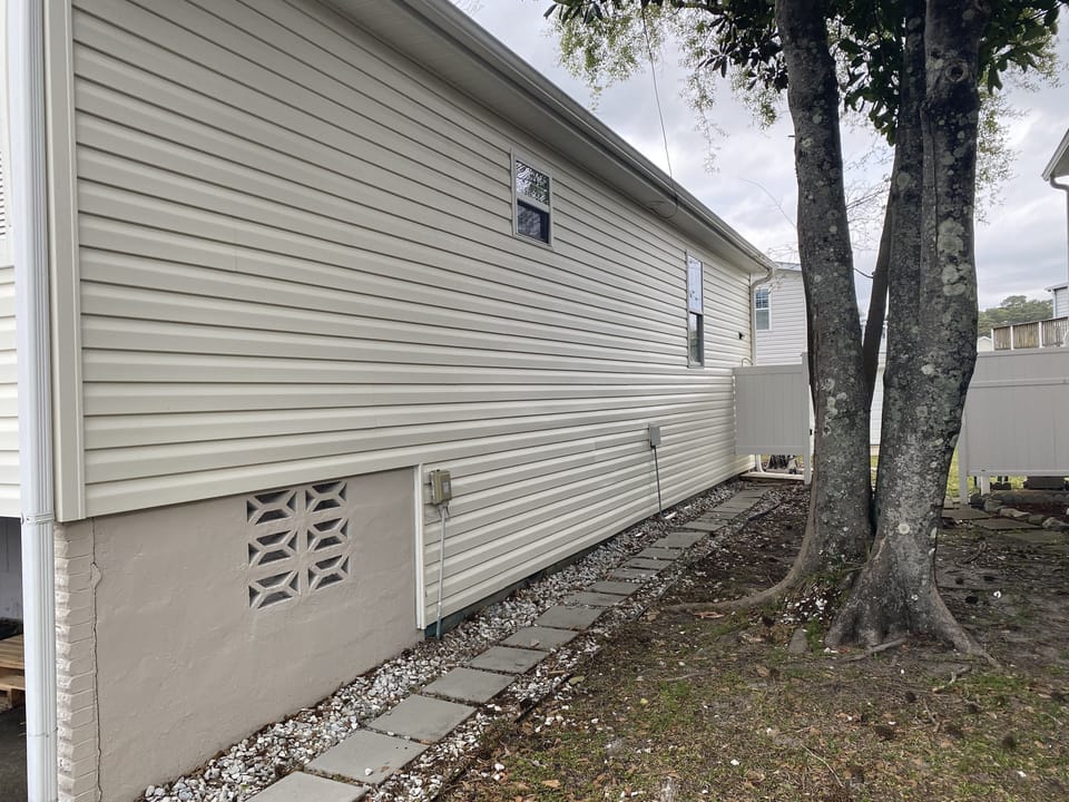 Out side shower with walkway