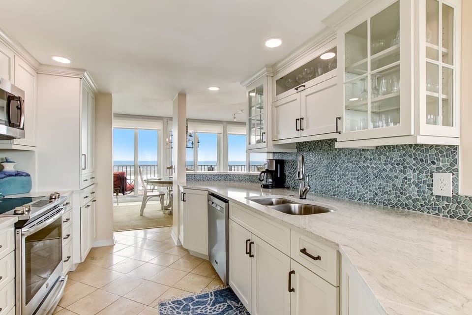 Newly Updated Fully Equipped Kitchen