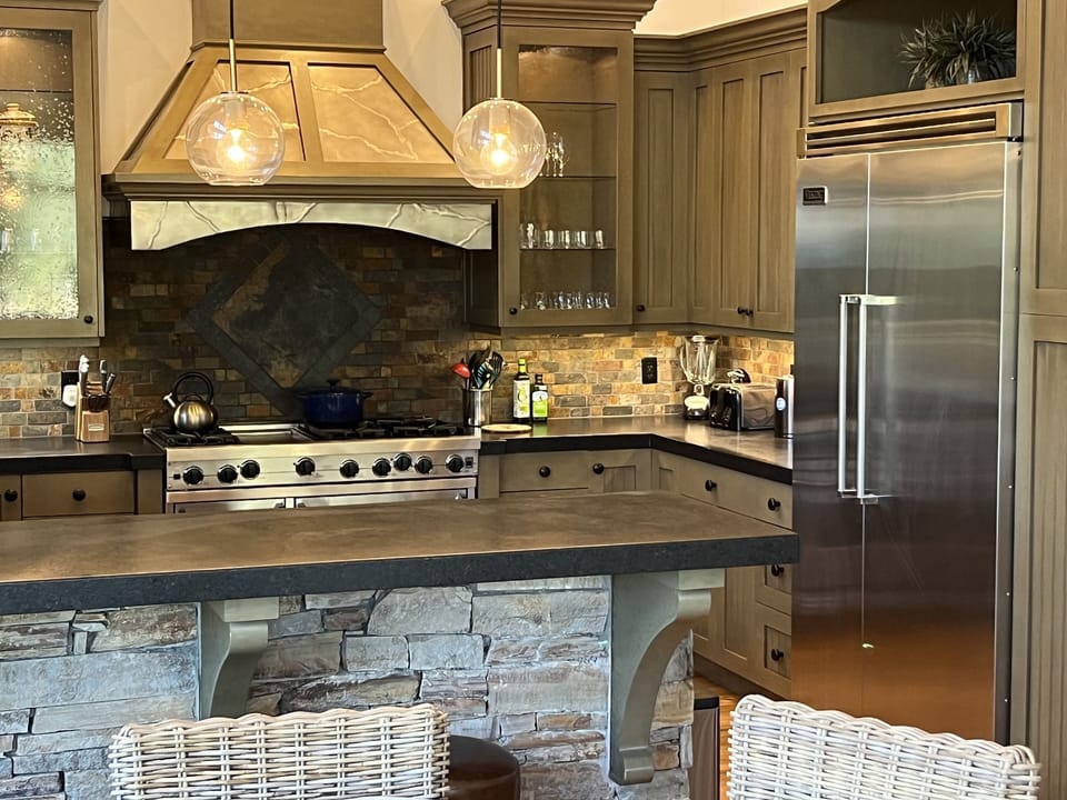 Delux Kitchen