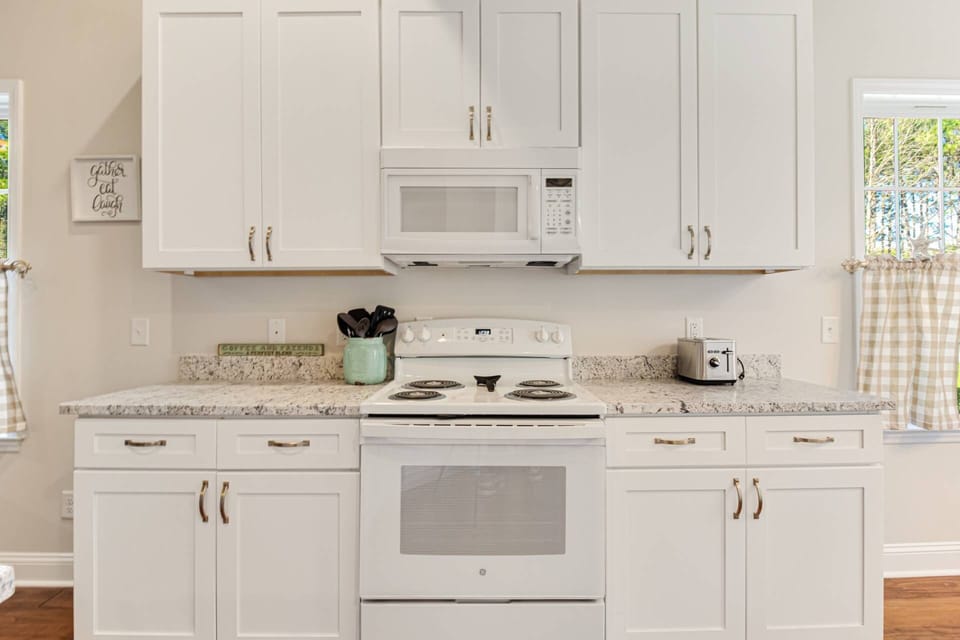Well stocked kitchen with everything you will need to cook your favorite meals