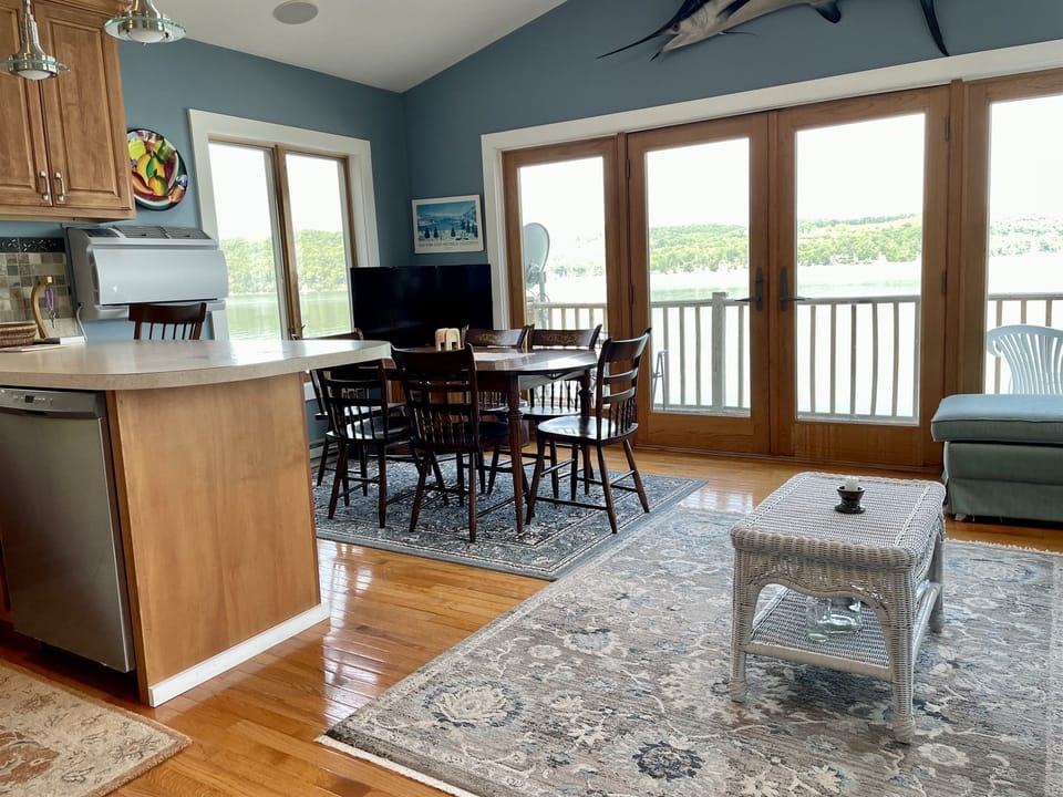 Boathouse Living Kitchen Dining w/lake views