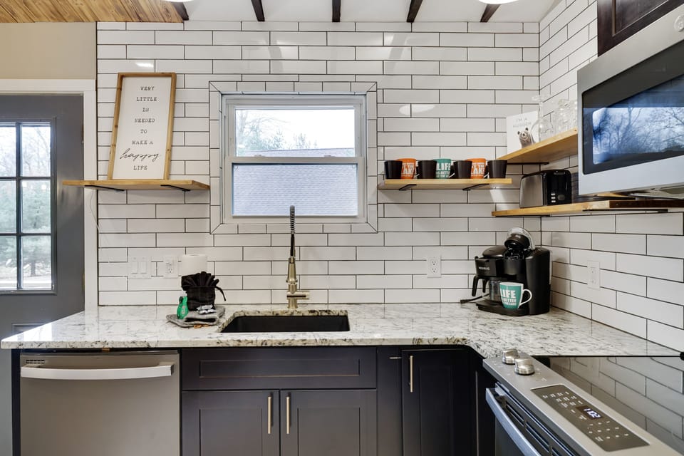 Spacious, modern  clean and efficient kitchen for all culinary needs