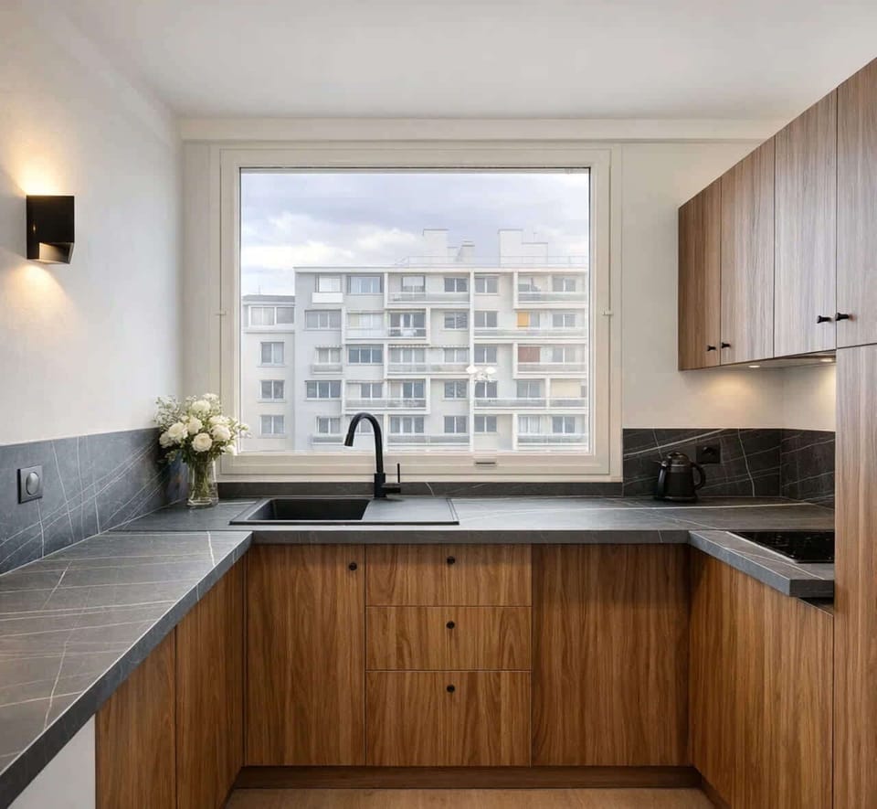 Versatile kitchen space for your needs.
