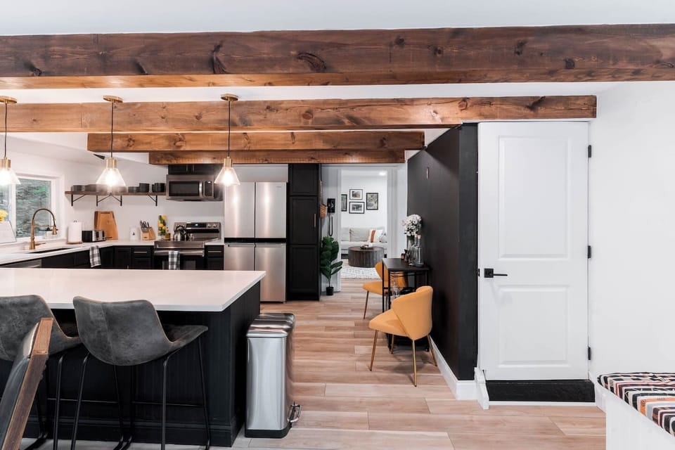 Fully Stocked Kitchen | Cooking Basics | Breakfast & Dining Bar | 2nd Floor