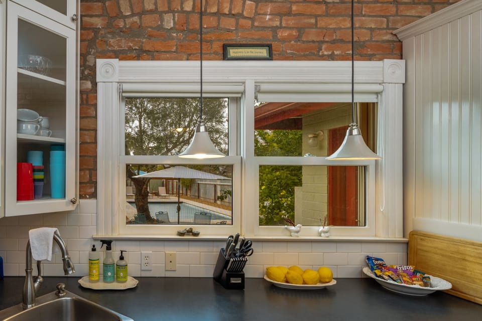 Kitchen view to pool area