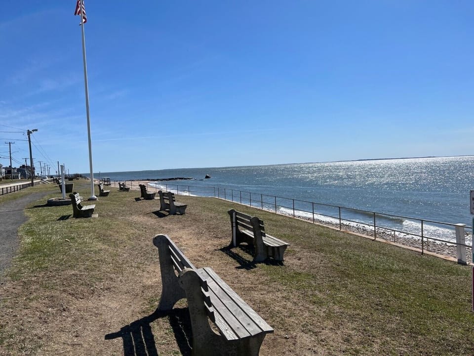 Private Beach
Close to Saybrook Point 
Saybrook Point Inn Restaurants