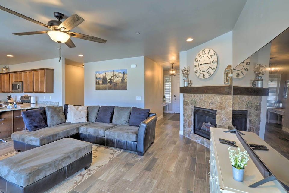 Living Room | Free WiFi (High Speed) | Central Heating