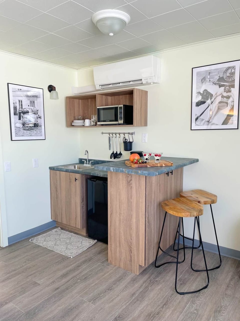 Lots of space for two people to enjoy! 