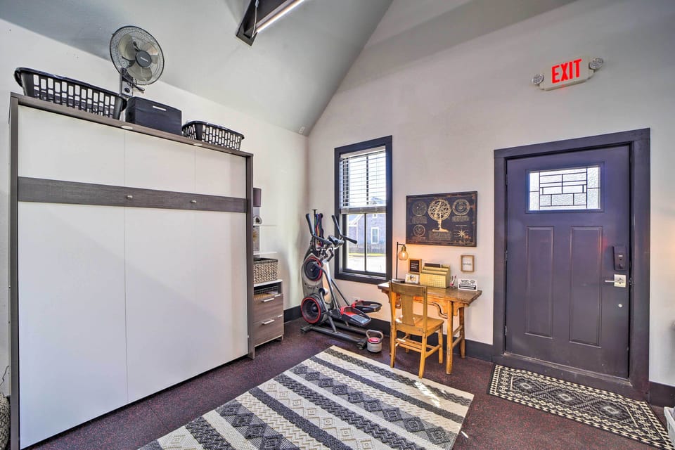 Front Entry | Workout Equipment