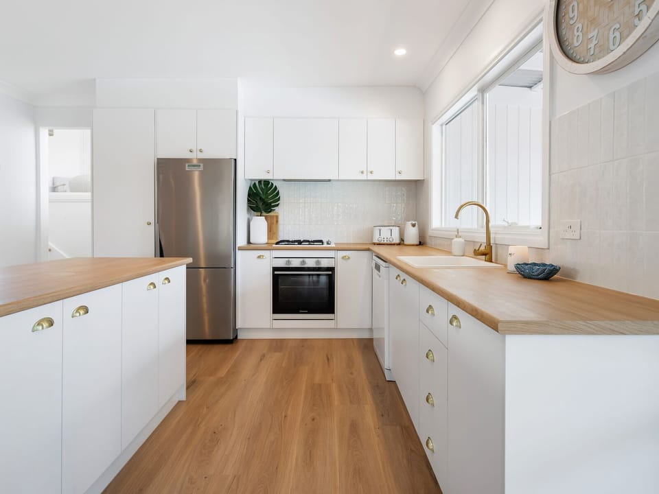 Main House - Fully equipped kitchen