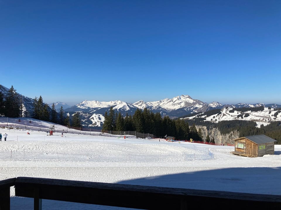 Snow and ski sports