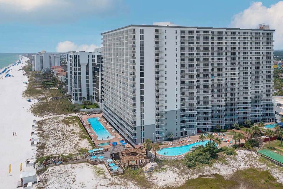 23-Pelican-Beach-Resort-Side-Elevation