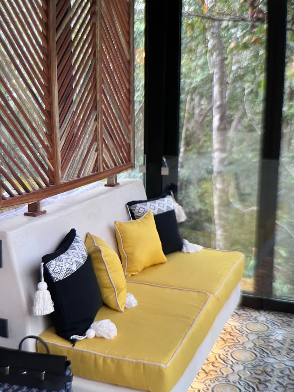 Reading area 