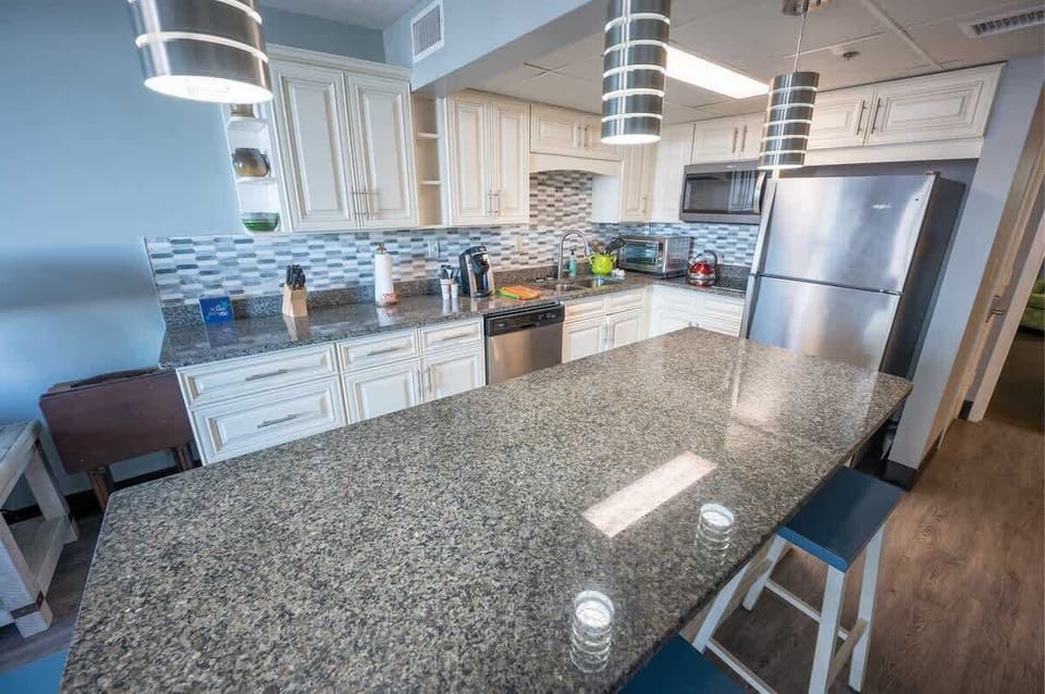 Beautifully Remodeled Kitchen Area