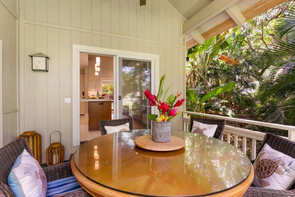 Outside Dining or Relaxation off the Kitchen