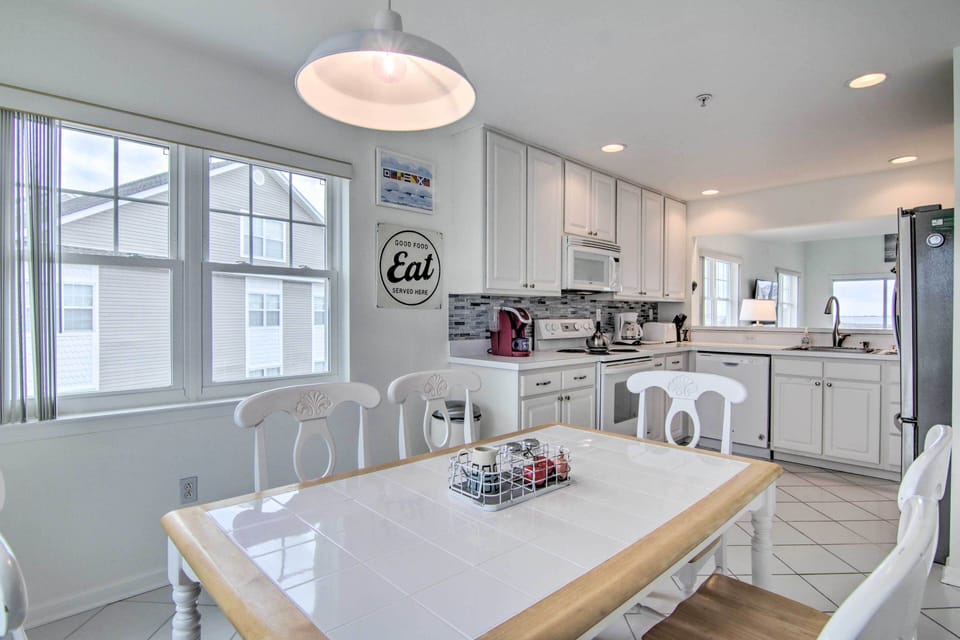 Kitchen | Keurig & Drip Coffee Makers
