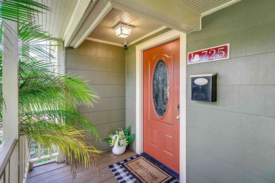 Welcome to our craftsman-style bungalow, where the front porch extends an open-armed invitation. Imagine mornings spent sipping coffee on the steps, the sun dappling through the eaves. 