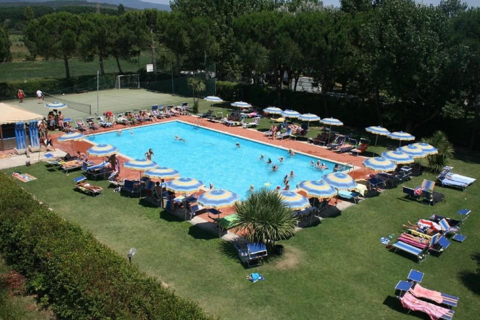 Holiday Home Swimming Pool