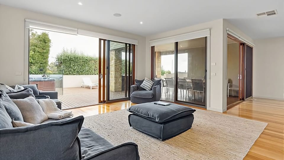 The delightful relaxation lounge has more than enough very comfortable seating and leads out onto the alfresco dining, sundeck and jacuzzi area with outdoor shower.