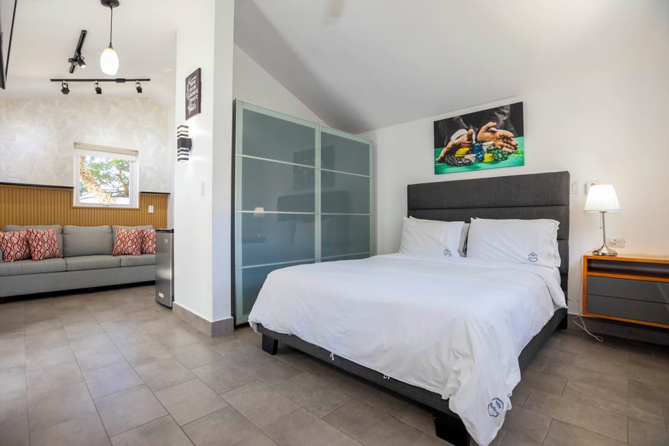 Bedroom #9 (3)