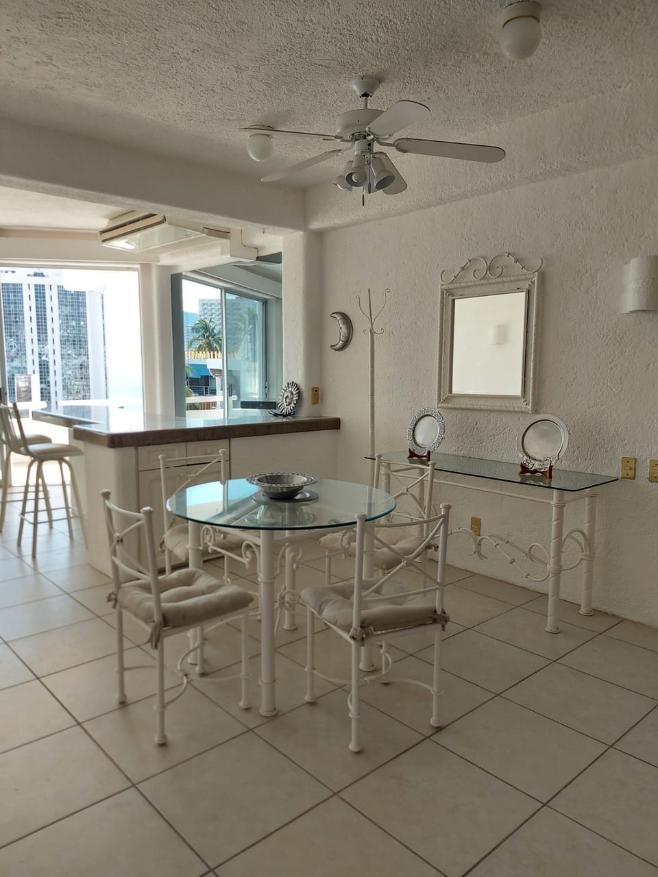 Dining room and bar area