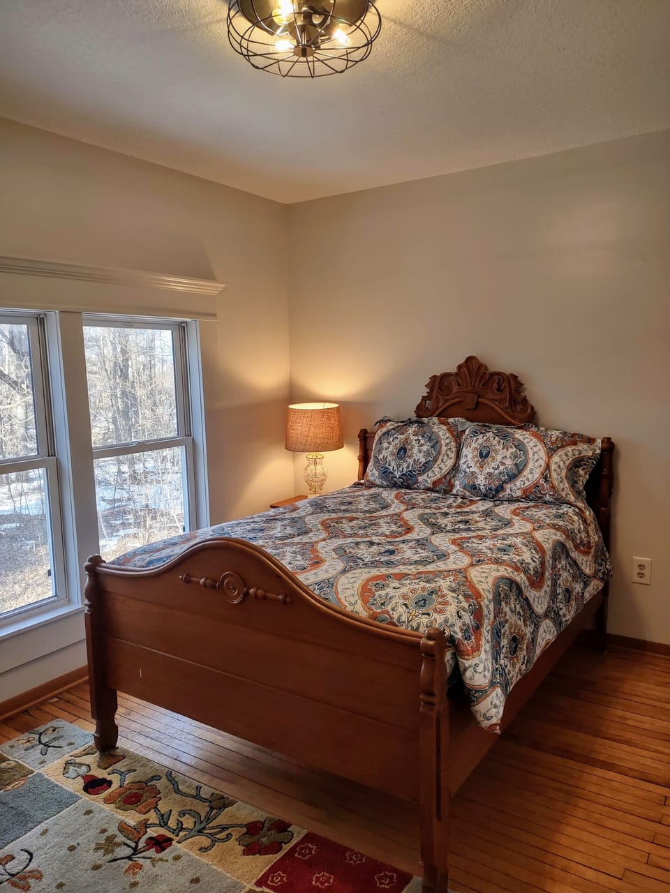 bedroom 2 up stairs - double