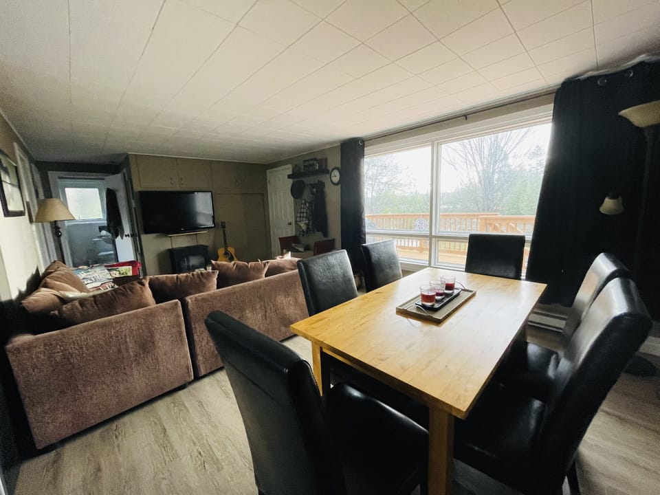 Open concept dining room