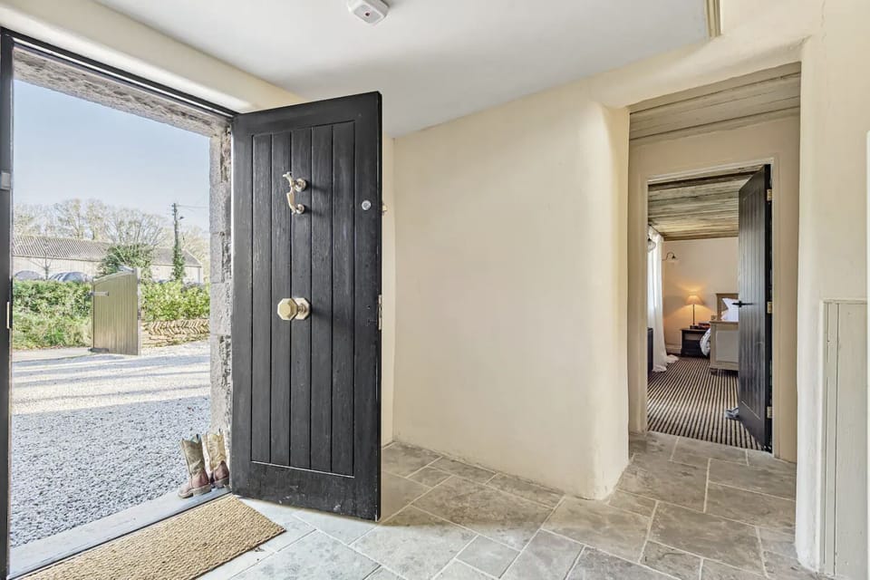 Front door looking into driveway