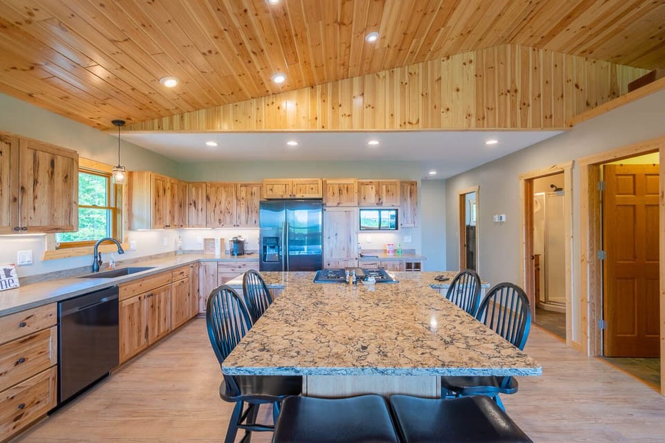 Full upstairs kitchen 