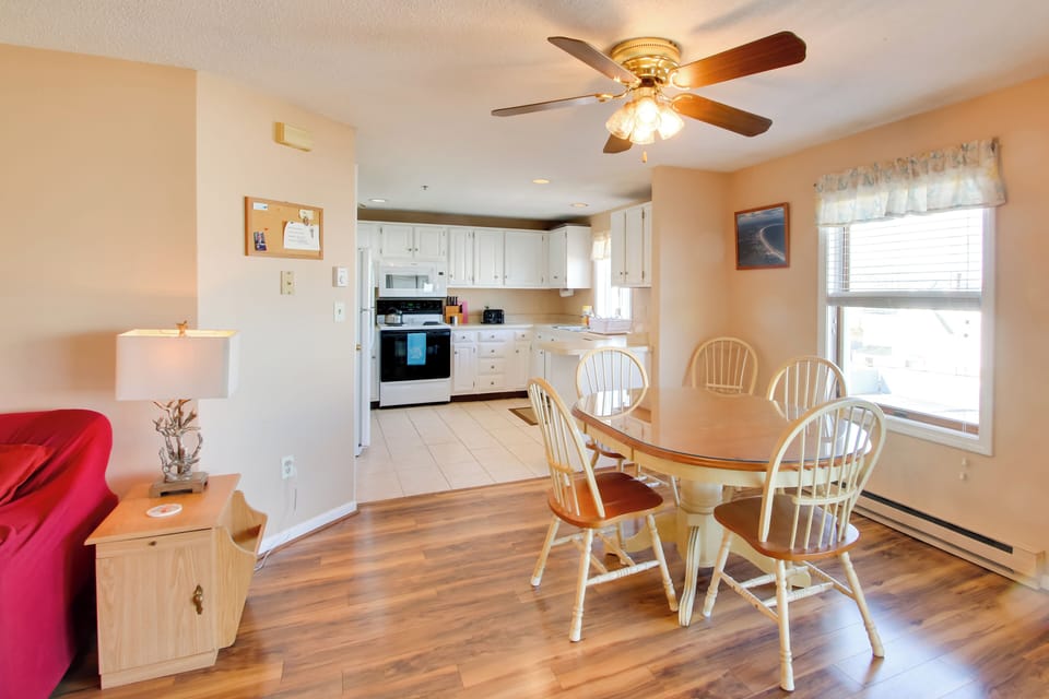 Dining Area | Dishware + Flatware