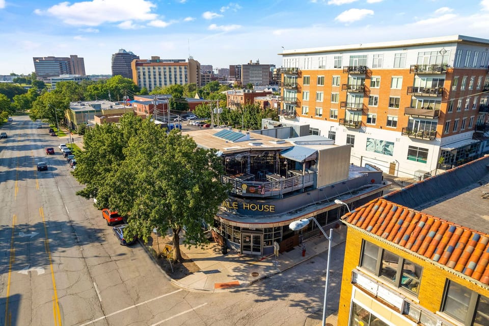 Westport Entertainment District is located less than 5 minutes from the property. 