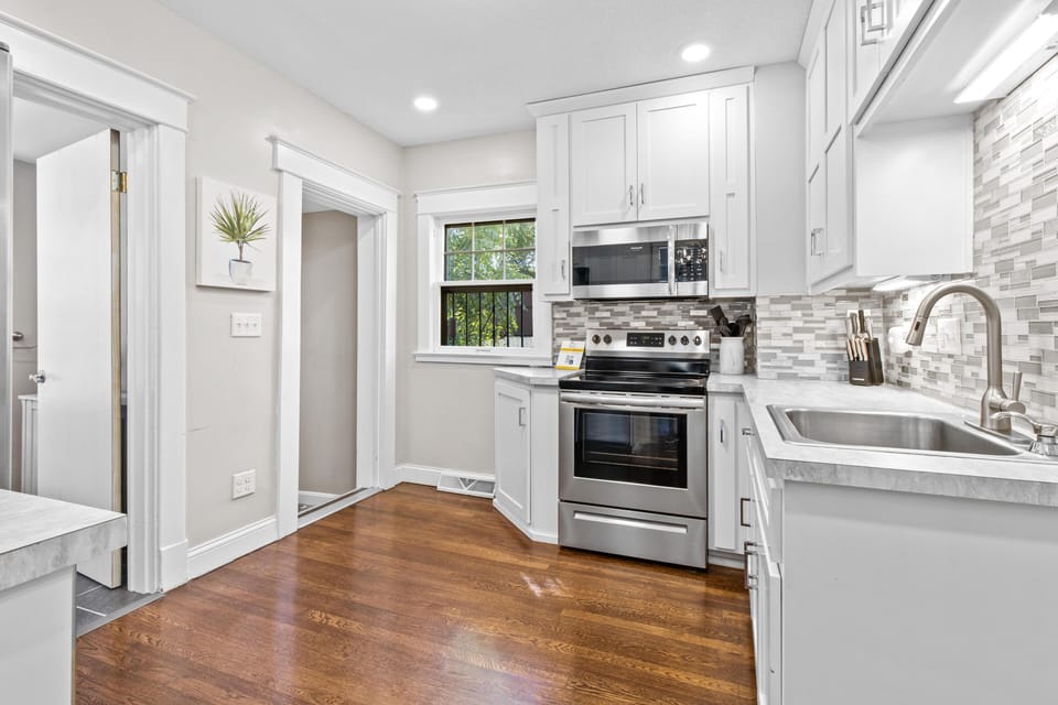 A remodeled kitchen provides guests with everything they need to cook a great meal
