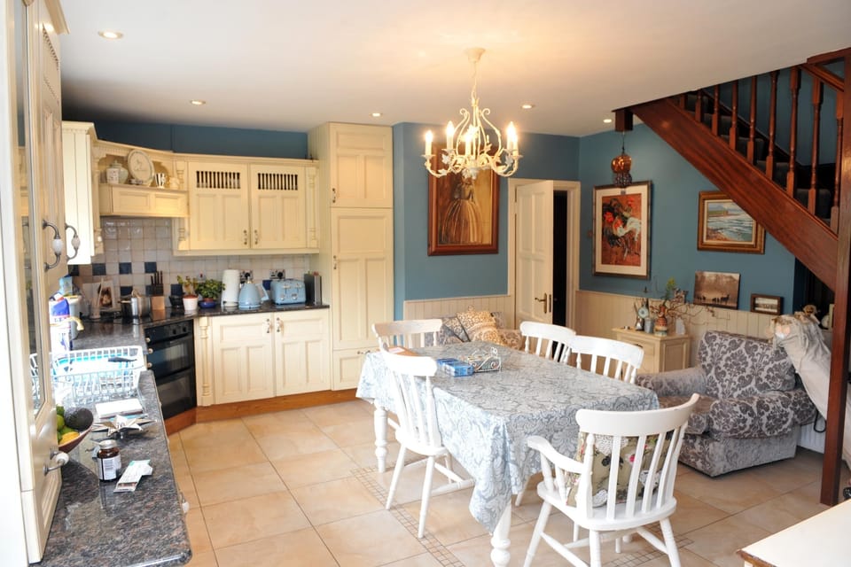 The kitchen / dining room