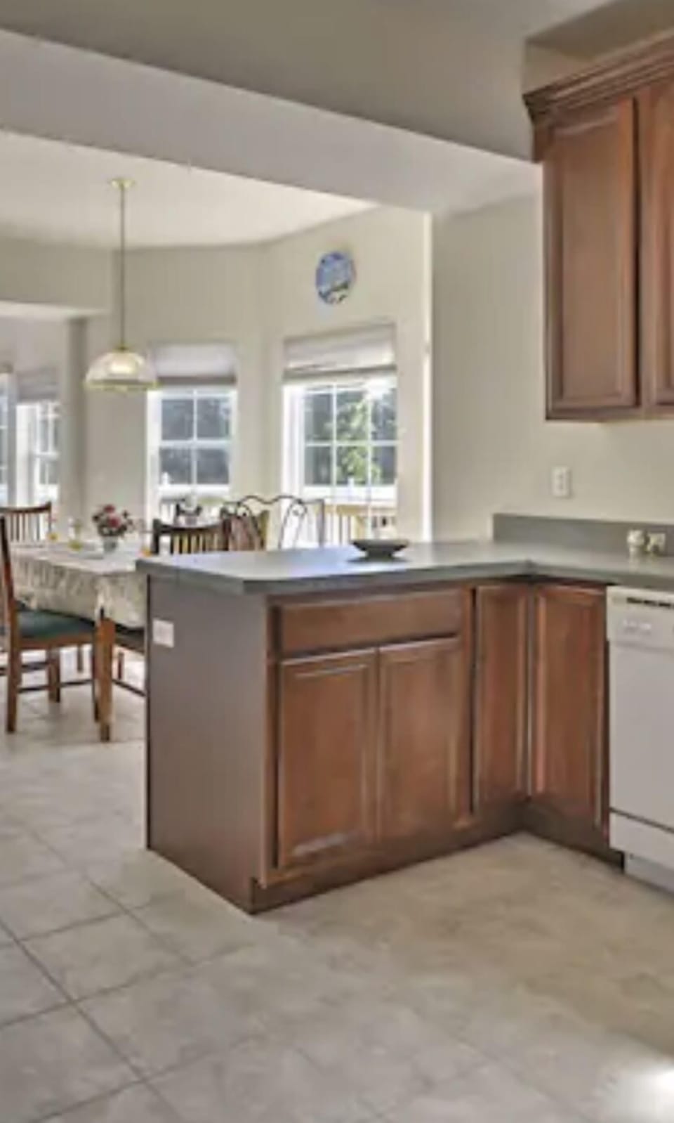 Kitchen and dinette