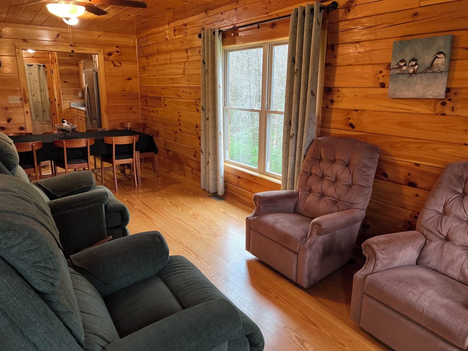 2nd floor den